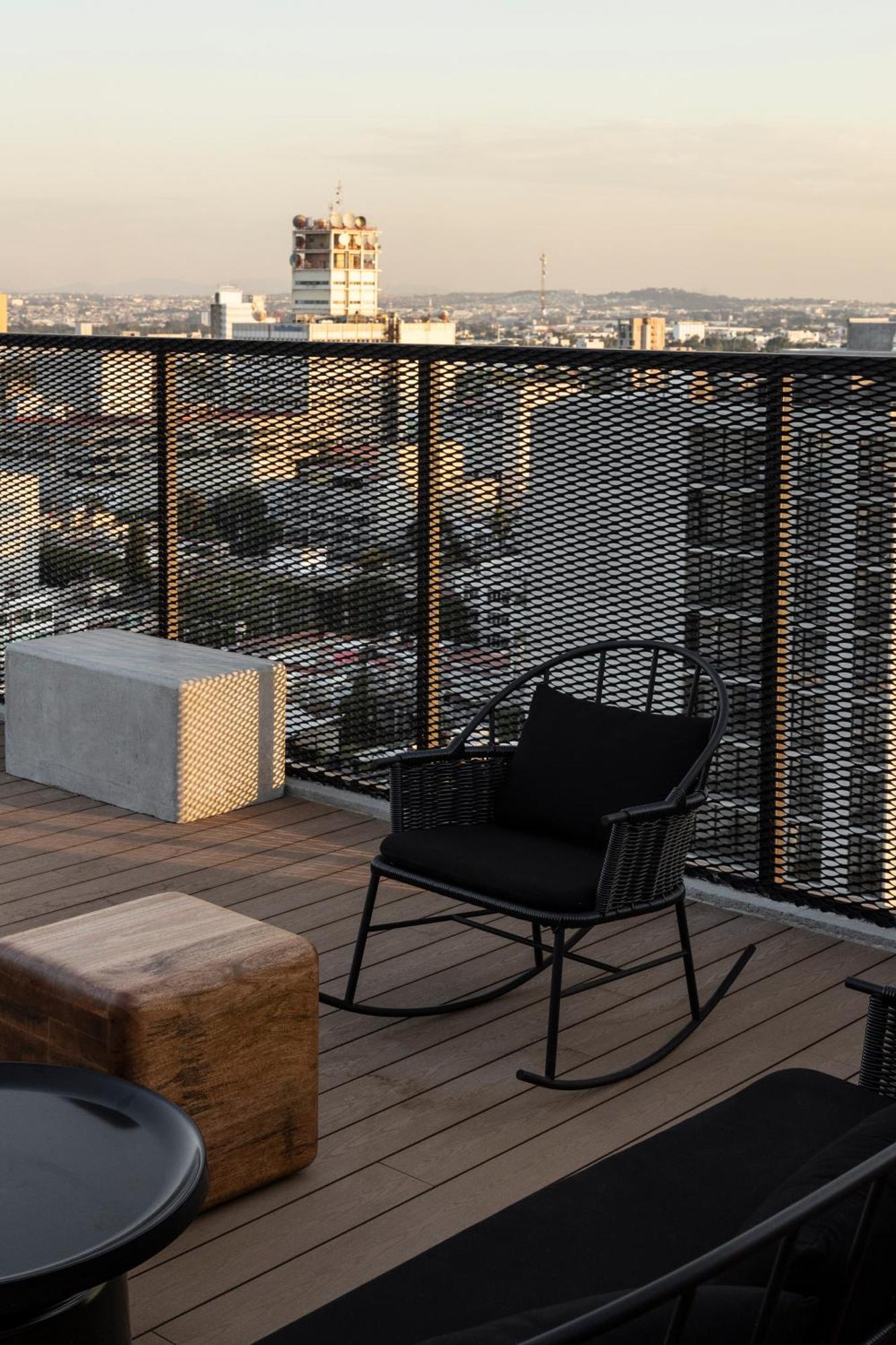 גואדלחארה Galeria Flat Rooftop Pool Witgdl מראה חיצוני תמונה