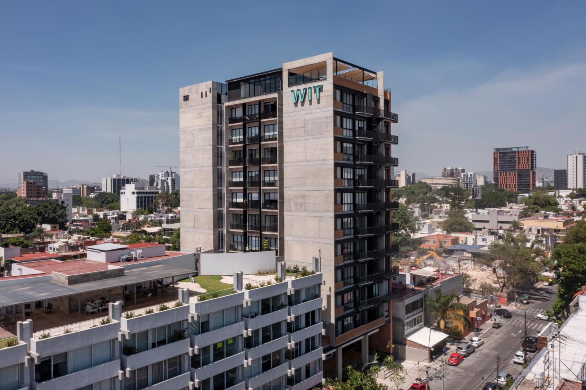גואדלחארה Galeria Flat Rooftop Pool Witgdl מראה חיצוני תמונה