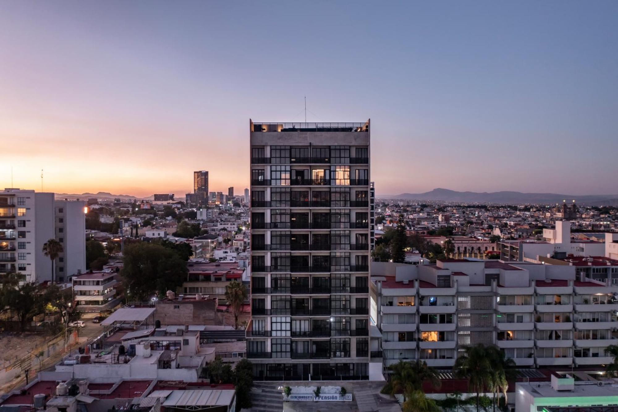 גואדלחארה Galeria Flat Rooftop Pool Witgdl מראה חיצוני תמונה