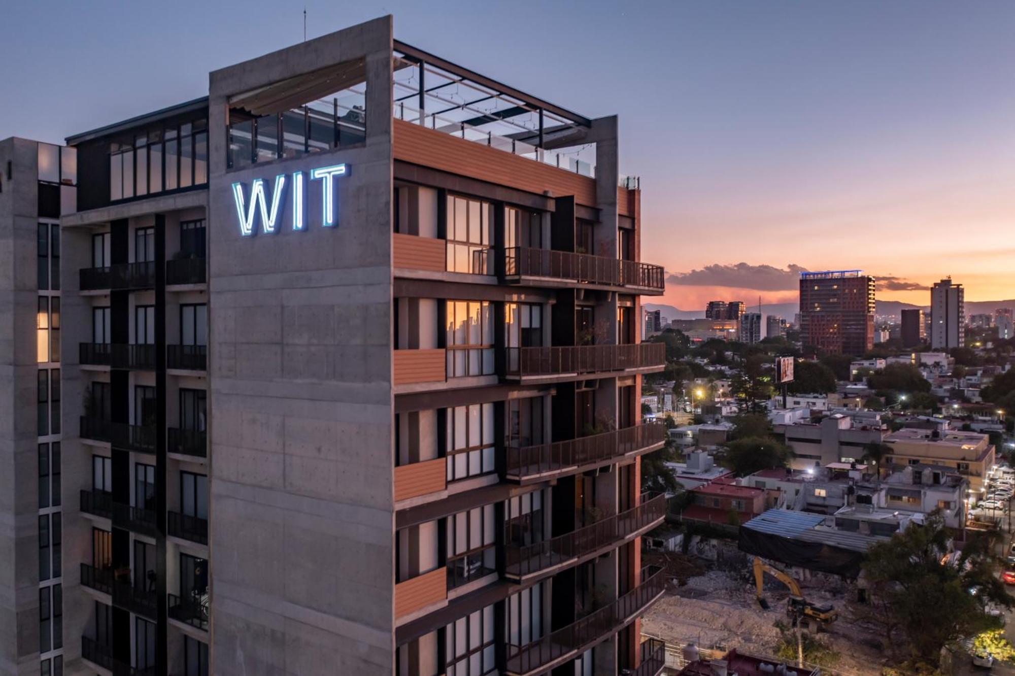 גואדלחארה Galeria Flat Rooftop Pool Witgdl מראה חיצוני תמונה